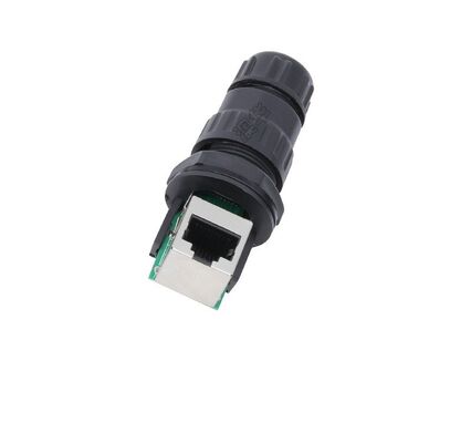 Connettore RJ45 impermeabile IP67 con tensione di 125V e design ad angolo di 90 gradi per il routing flessibile dei cavi